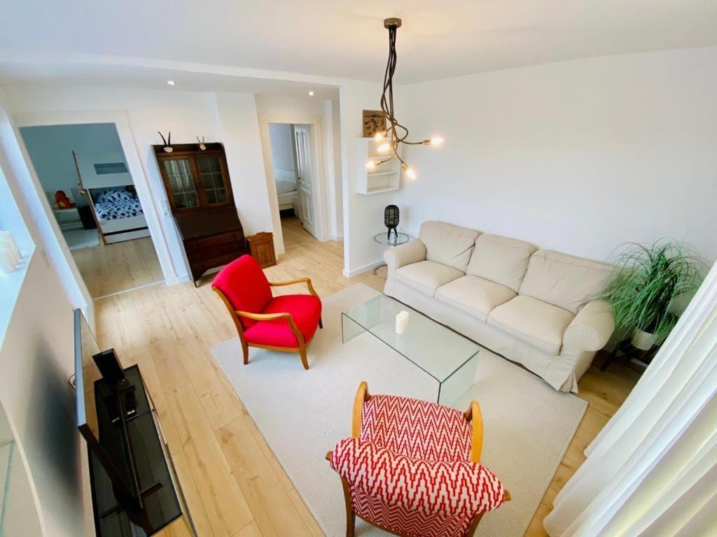Cute Apartment - Detmold City Center - Large Kitchen, Bath, South Facing Balcony - Free Parking And Wifi エクステリア 写真
